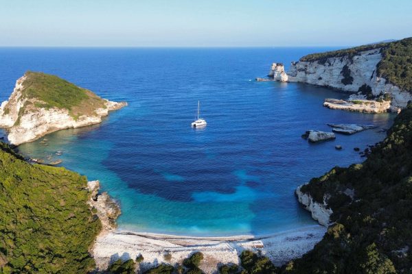 Roda bay, Anti Paxos